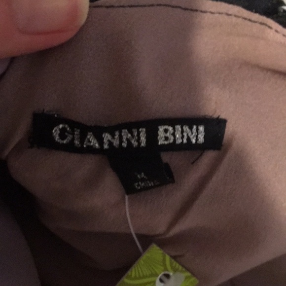 Black, Formal Dress - Picture 5 of 5